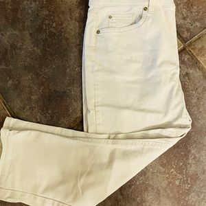 Jones New York Bleecker Capri Size 10 Cream